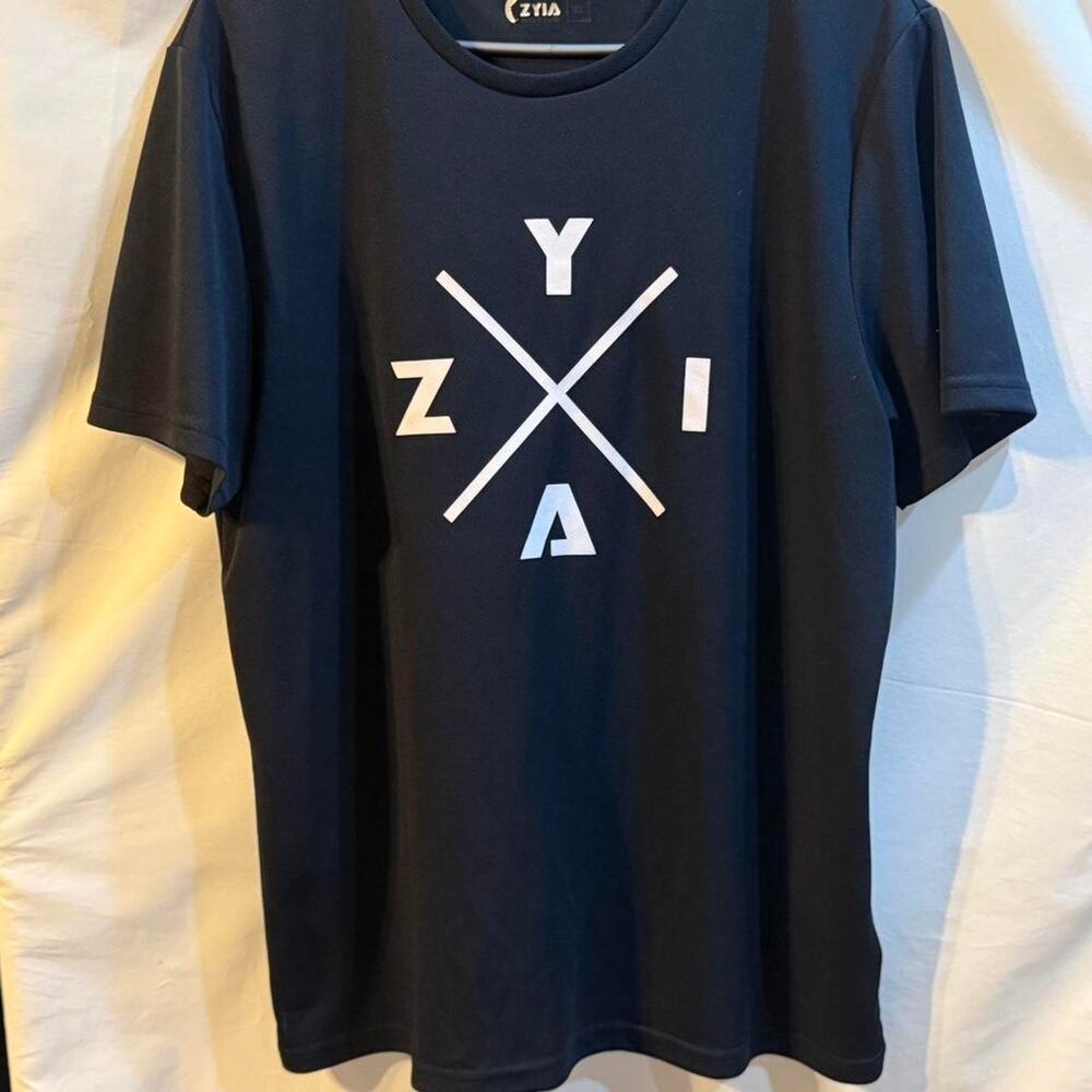 Zyia black sports t shirt size